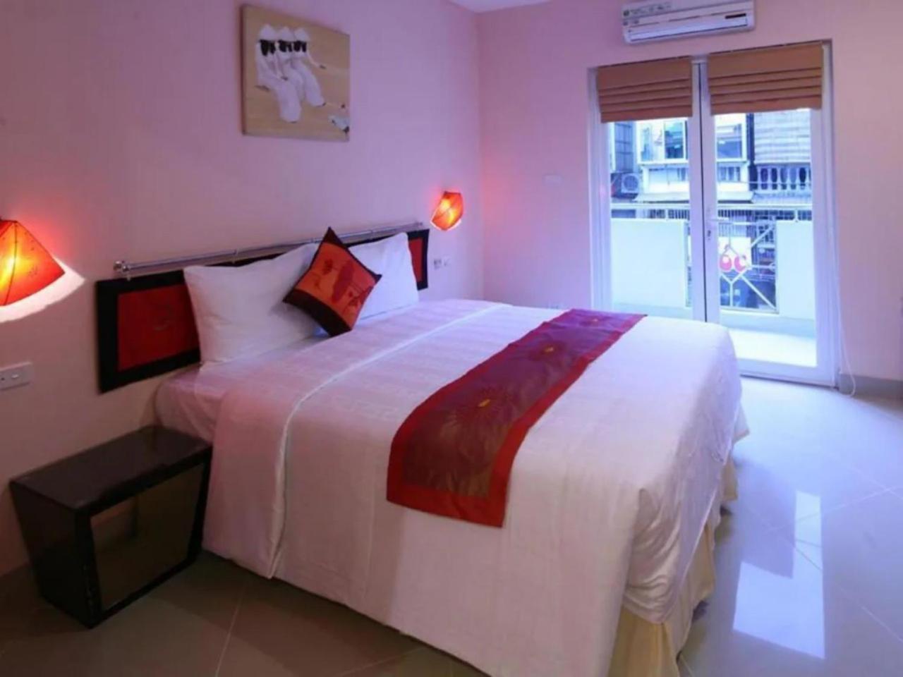 Rising Dragon Hotel Hanoi Værelse billede